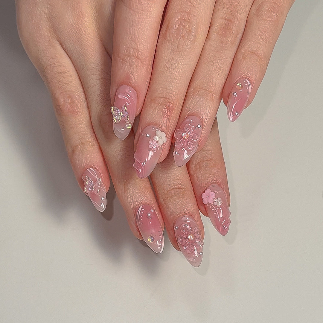 BLUSH GARDEN